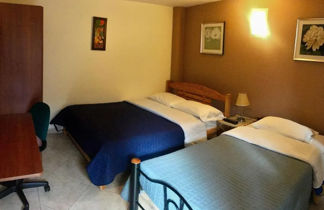 Hostal La Candelaria-1